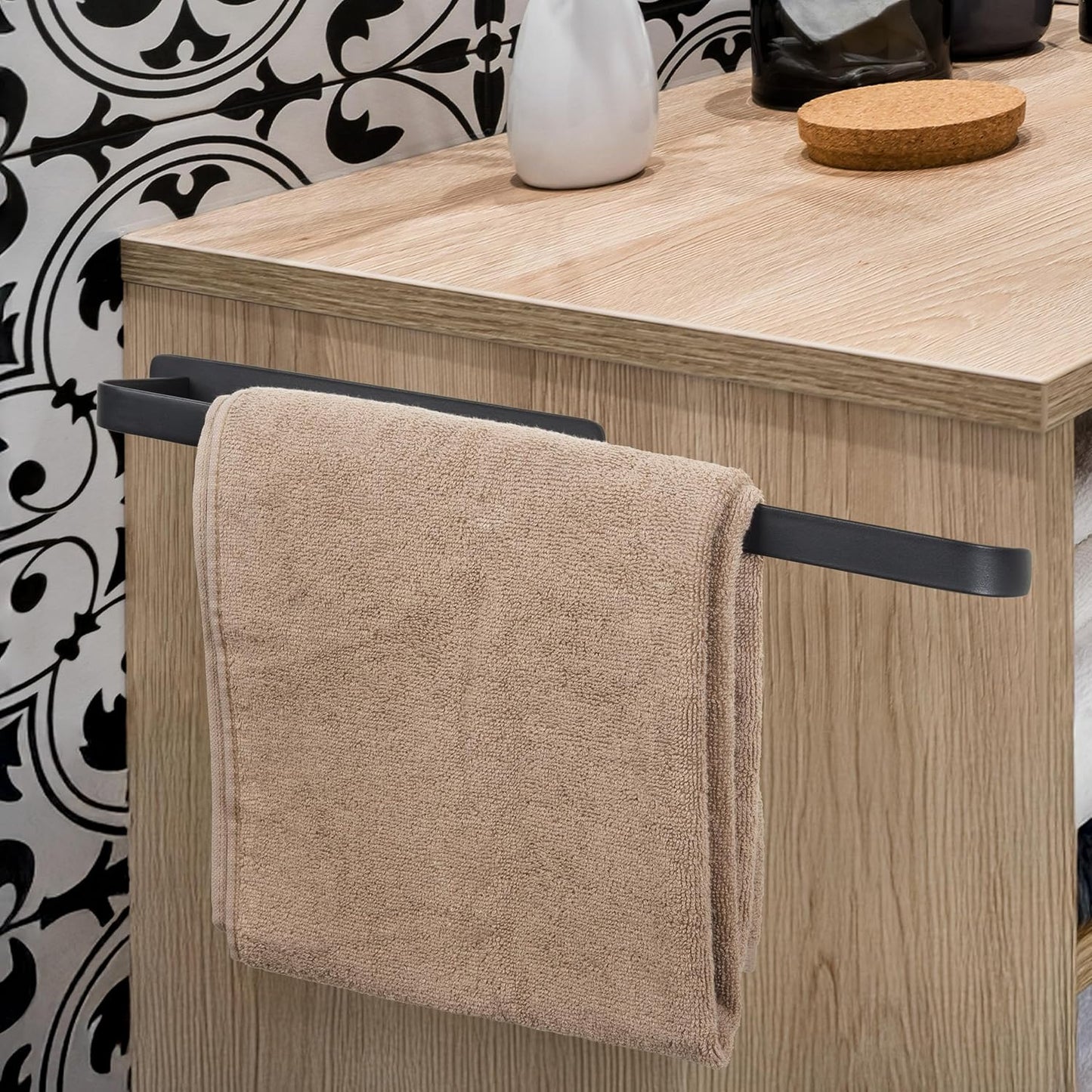 Handtuchhalter ohne Bohren Schwarz Matt – Moderne Badezimmer-Handtuchstange im Loft-Style